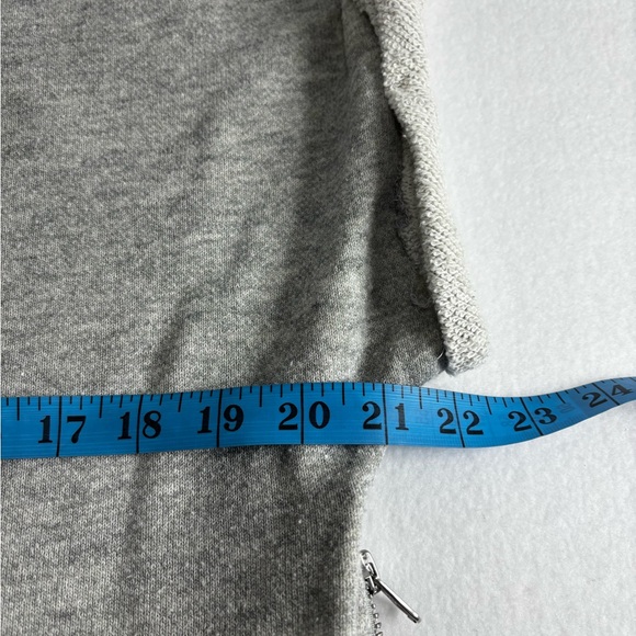 BP. Gray Terry Sweatshirt Top w/ Side Zips & Kangaroo Pocket Size Medium - Picture 9 of 10